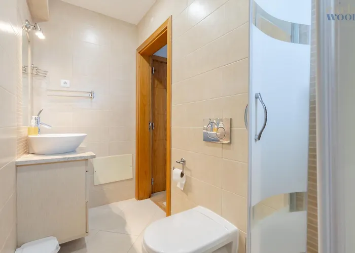 Conforto A Poucos Minutos Da *