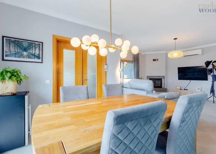 Conforto A Poucos Minutos Da Apartmán